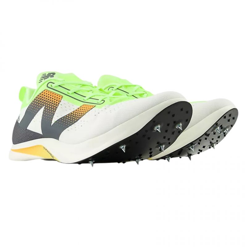New Balance Supercomp MD-X v3