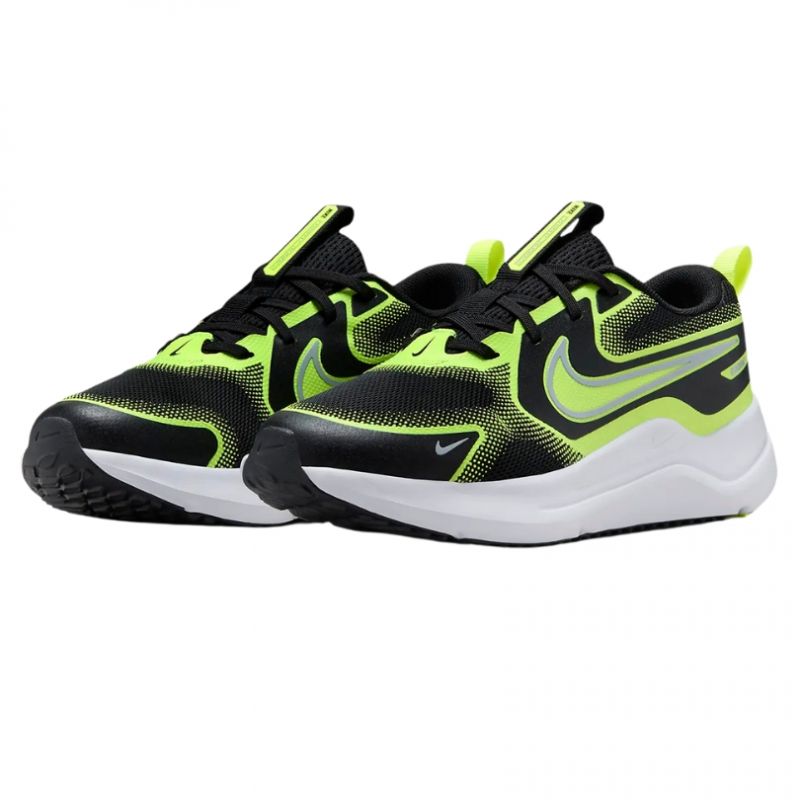 Nike Cosmic Runner