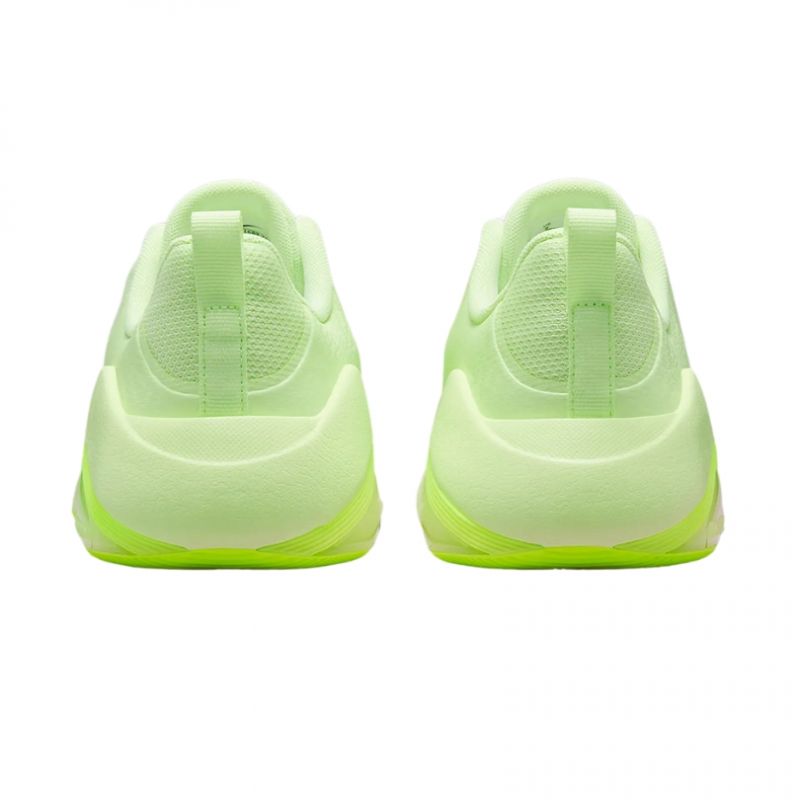 Nike Bella 7