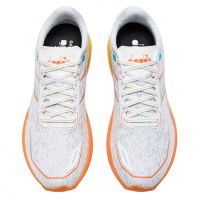 Diadora Mythos Blushield Volo 5