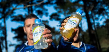 Cómo adaptar la hidratación y el consumo de electrolitos según la distancia y las condiciones climáticas de la carrera popular