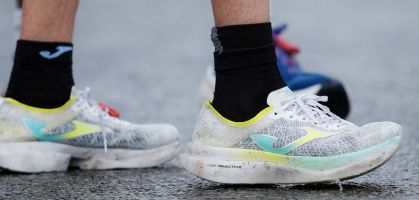 JOMA RS9000: der Versuch der spanischen Marke, den leichtesten Hochleistungsschuh auf dem Markt herzustellen
