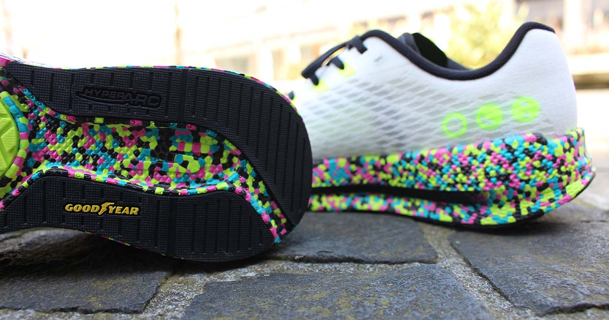 Skechers GoRun Razor 5, suola Goodyear®: durata e aderenza