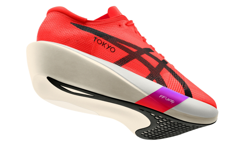 What are the expectations of the new ASICS Metaspeed Edge Tokyo