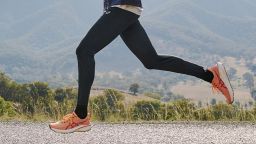 Las 6 mejores zapatillas running de ASICS para correr este verano