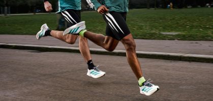 De langverwachte releasedatum van de adidas Adizero Boston 13 is eindelijk aangebroken