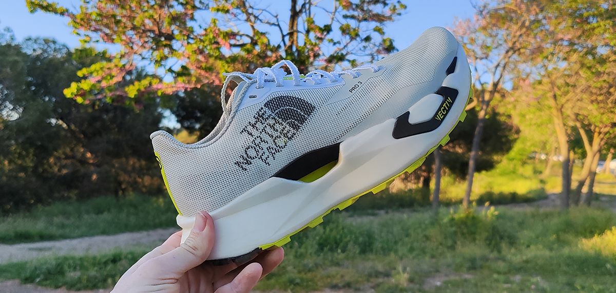 Die 13 besten Trailrunning-Schuhe mit einer Plakette im Jahr 2025