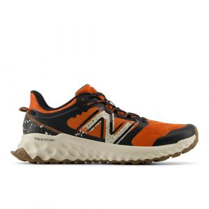 New Balance Hombre FRESH FOAM Garoé en Naranja/Negro/Gris