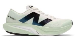 New Balance FuelCell Rebel v4 - hombre - verde