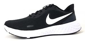 Nike Revolution 5