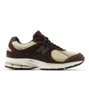 New Balance Hombre 2002RX in Marrón/Beige, Leather, Talla 47.5